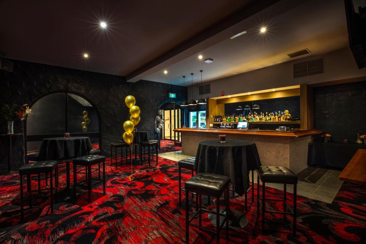 Nightcap At Ferntree Gully Hotel Motel Exterior photo