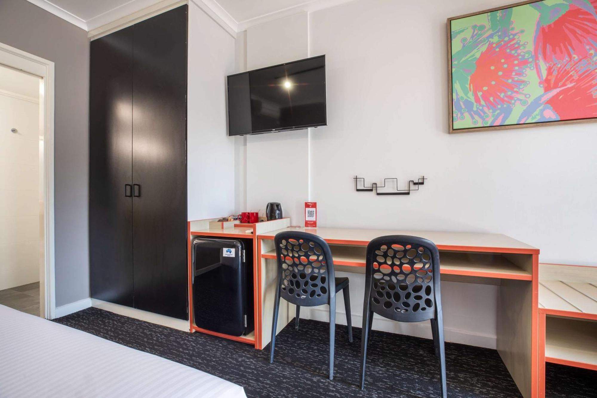 Nightcap At Ferntree Gully Hotel Motel Exterior photo