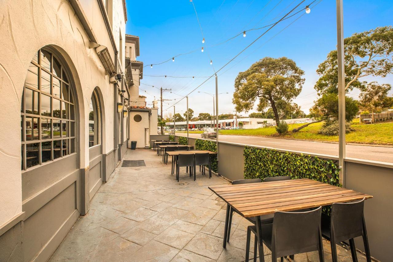 Nightcap At Ferntree Gully Hotel Motel Exterior photo